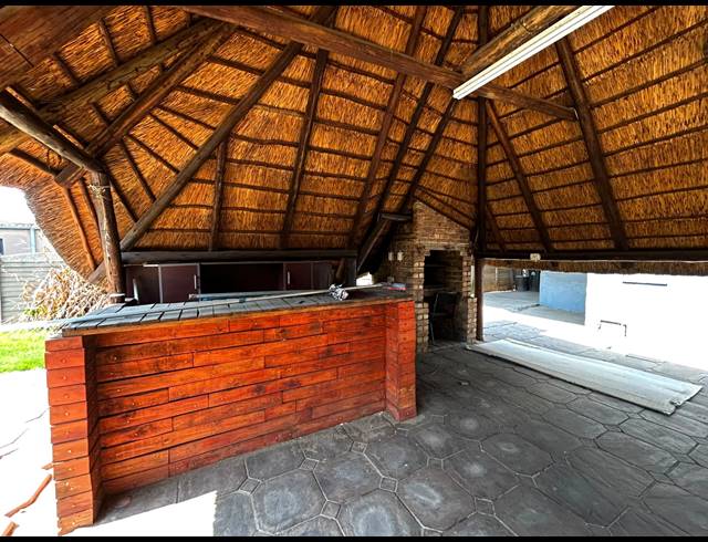 3 BEDROOM HOUSE TO LET IN VANDERBIJLPARK SE 10